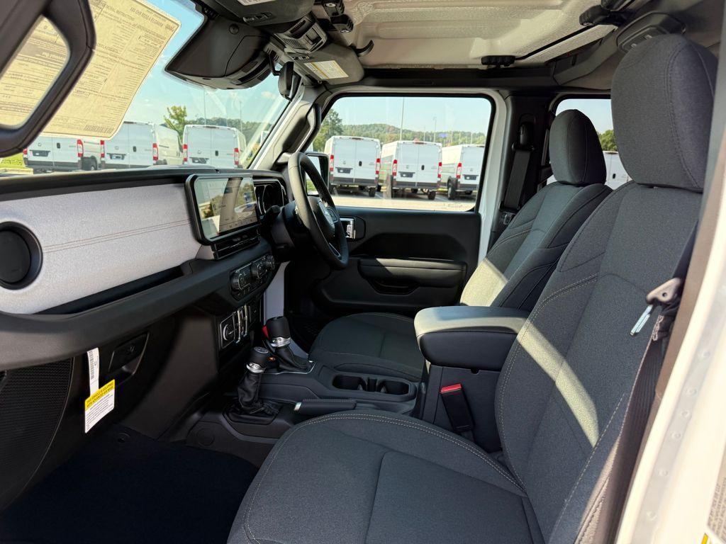 new 2025 Jeep Wrangler car, priced at $44,440