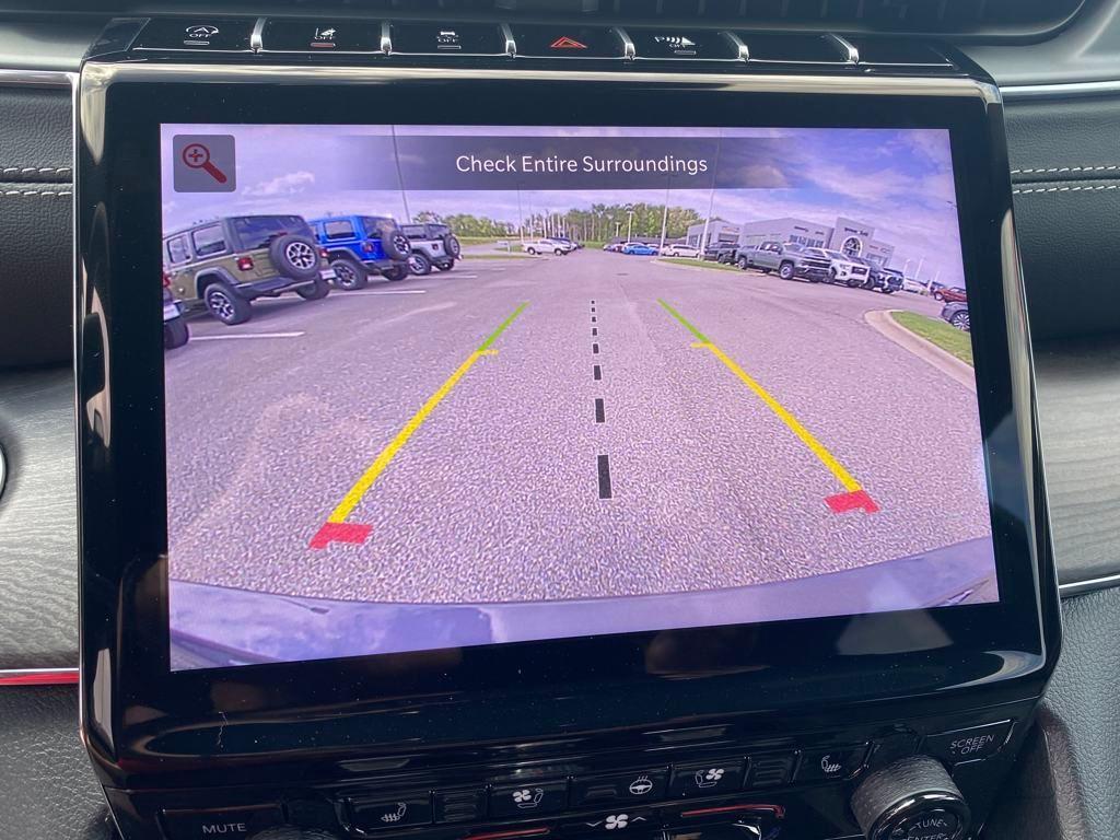 new 2025 Jeep Grand Cherokee L car, priced at $52,370