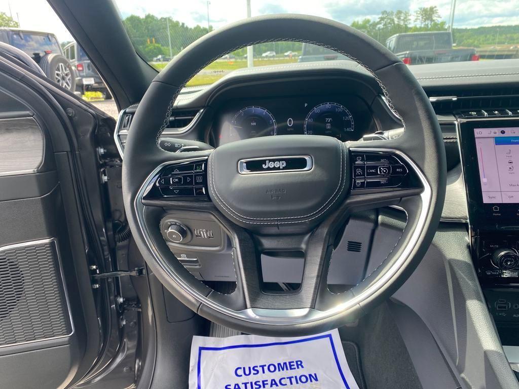 new 2025 Jeep Grand Cherokee L car, priced at $52,370