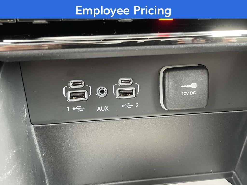 new 2025 Jeep Grand Cherokee L car, priced at $41,835
