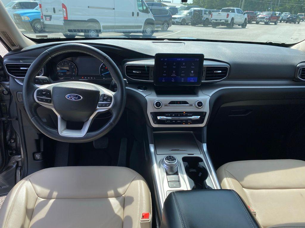 used 2023 Ford Explorer car, priced at $29,378