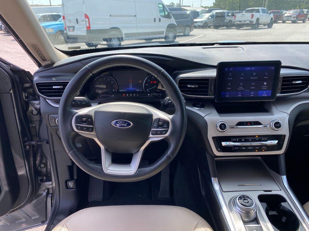 used 2023 Ford Explorer car, priced at $29,378
