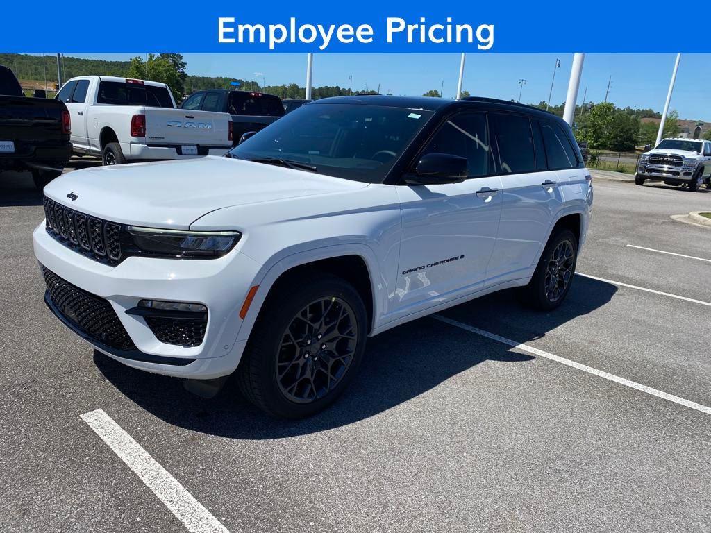 new 2025 Jeep Grand Cherokee car, priced at $57,360