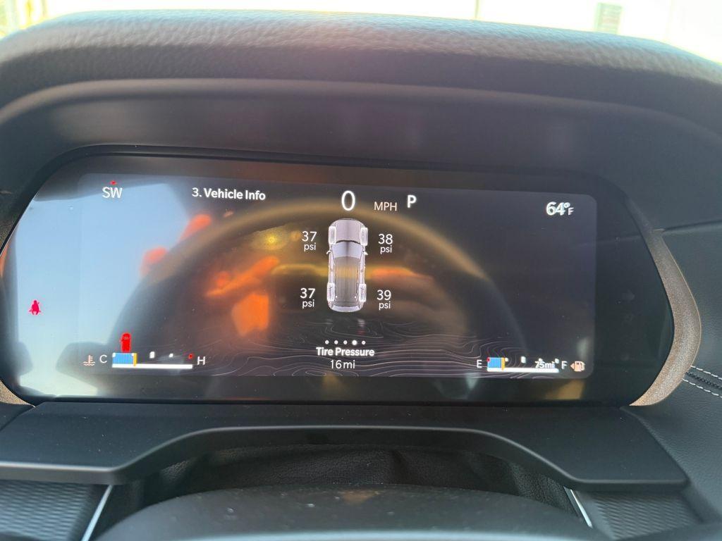 new 2025 Jeep Grand Cherokee car, priced at $33,780