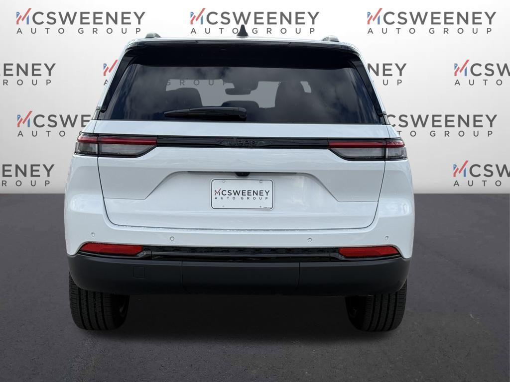 new 2025 Jeep Grand Cherokee car, priced at $32,030