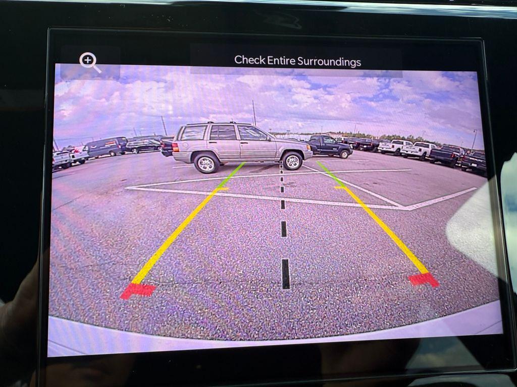 new 2025 Jeep Grand Cherokee car, priced at $32,030