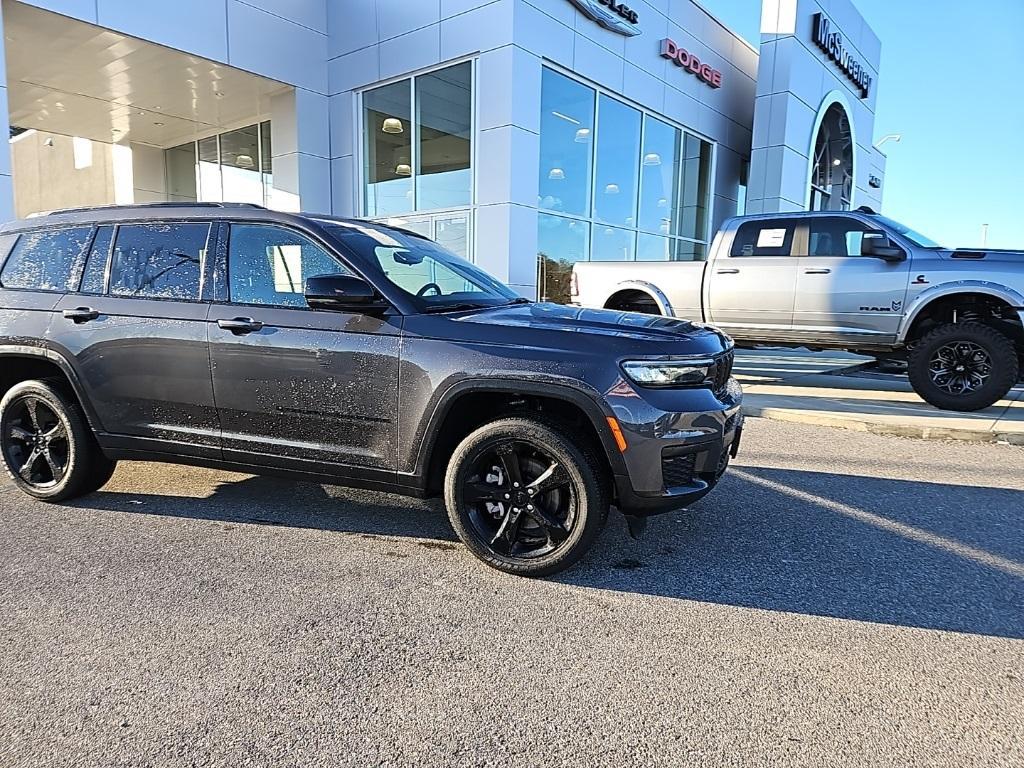 used 2023 Jeep Grand Cherokee L car, priced at $33,045