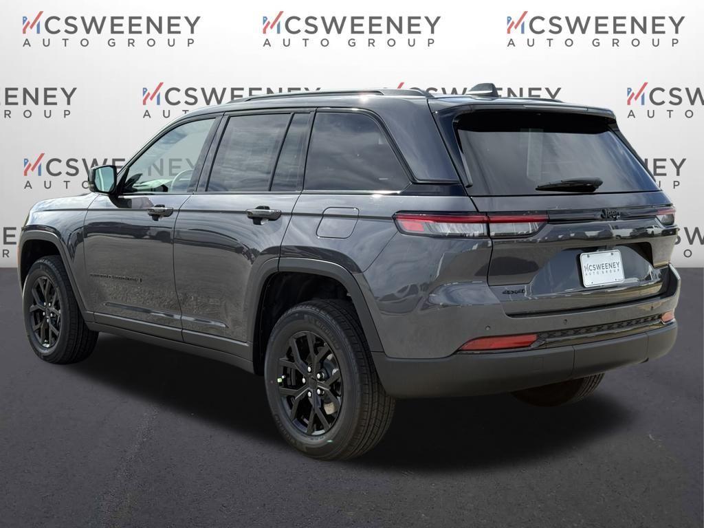 new 2025 Jeep Grand Cherokee car, priced at $34,480