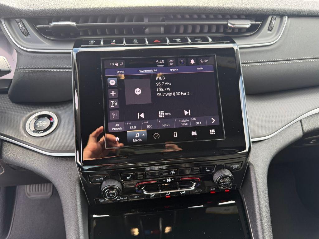 new 2025 Jeep Grand Cherokee car, priced at $34,480