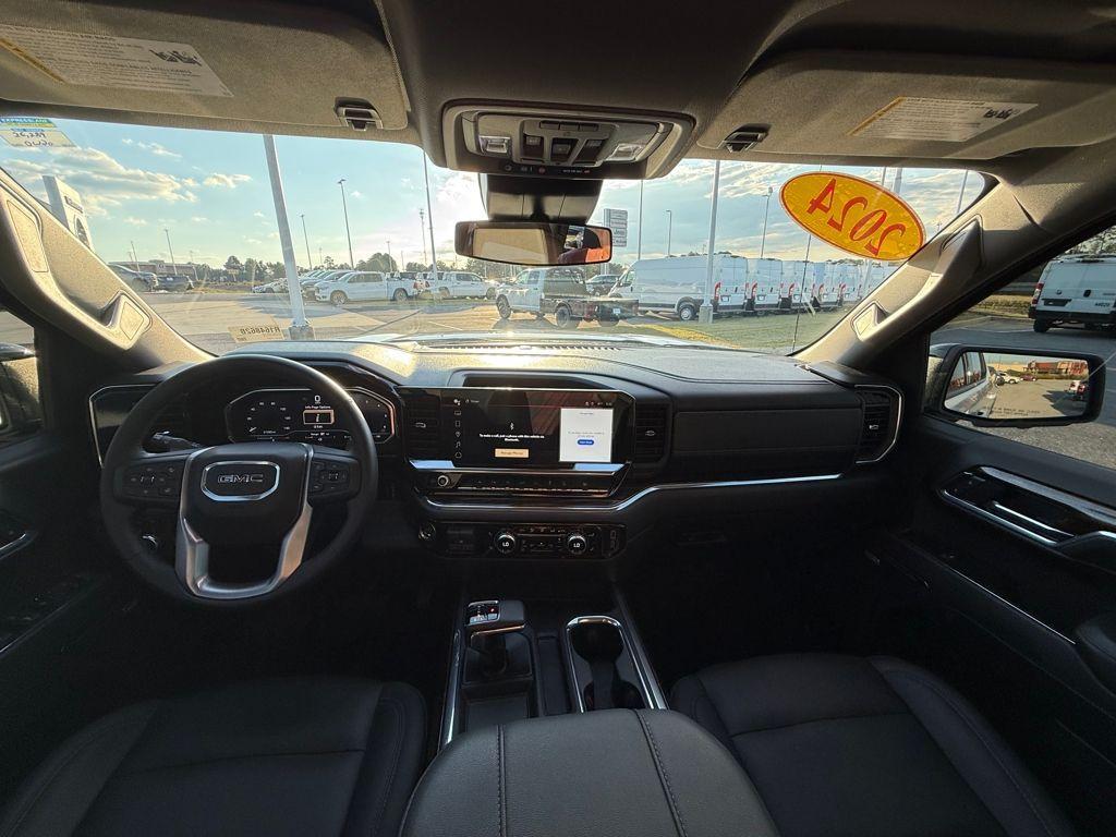 used 2024 GMC Sierra 1500 car, priced at $47,000