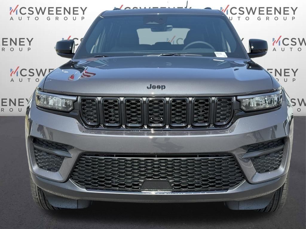 new 2025 Jeep Grand Cherokee car, priced at $34,905