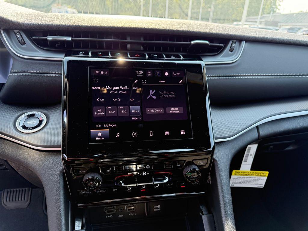 new 2025 Jeep Grand Cherokee car, priced at $34,905