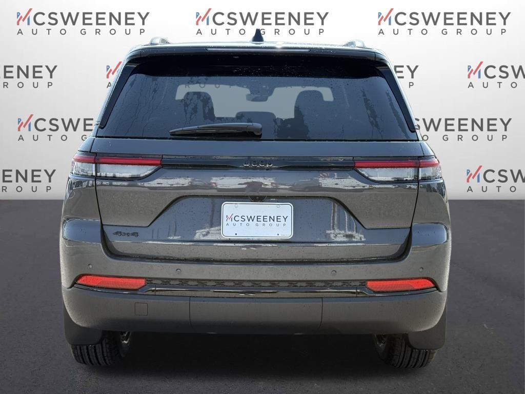 new 2025 Jeep Grand Cherokee car, priced at $34,905