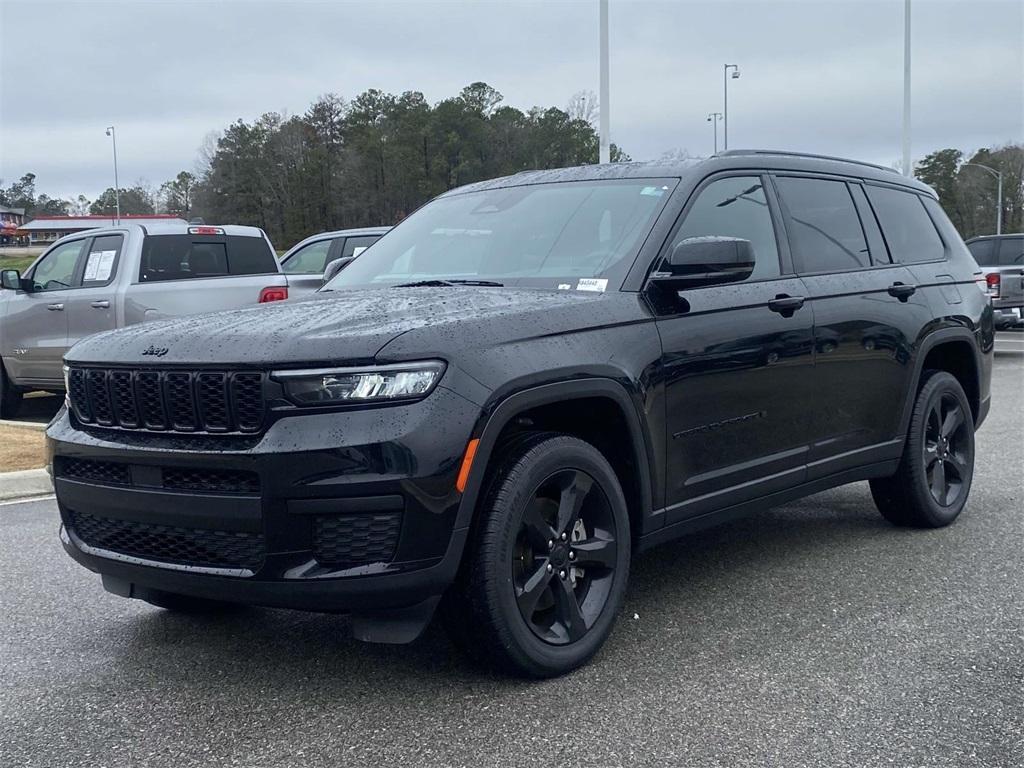 used 2023 Jeep Grand Cherokee L car, priced at $30,343