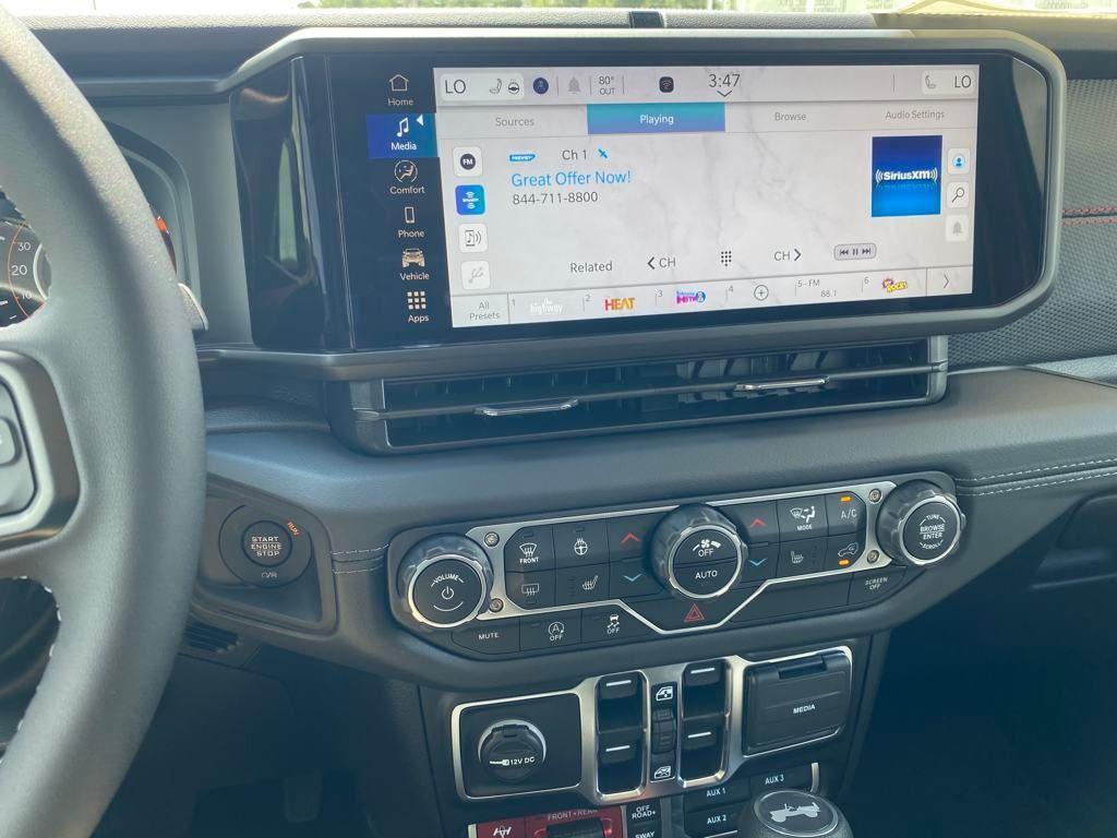 new 2025 Jeep Wrangler car, priced at $52,905