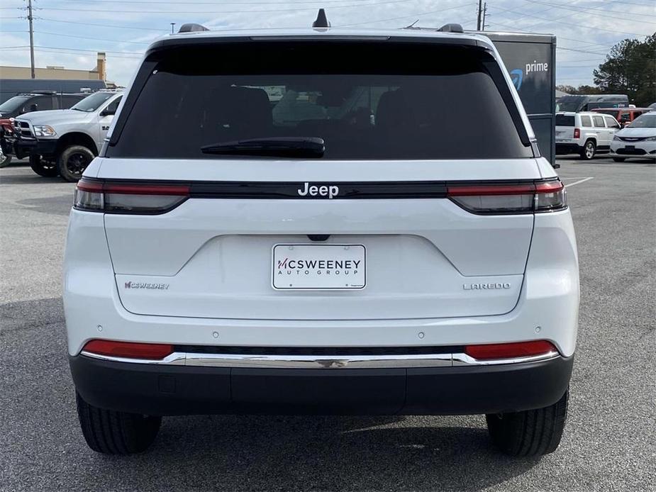 new 2025 Jeep Grand Cherokee car, priced at $30,875