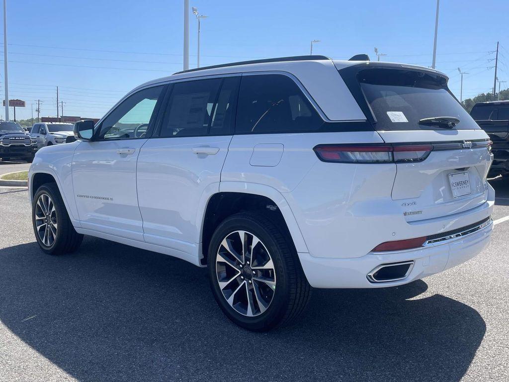 new 2025 Jeep Grand Cherokee car, priced at $50,256