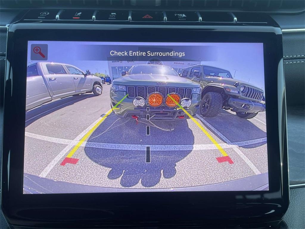 new 2025 Jeep Grand Cherokee car, priced at $52,775