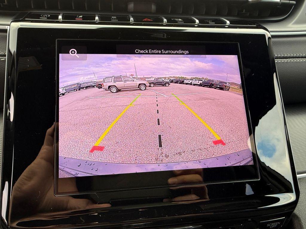 new 2025 Jeep Grand Cherokee car, priced at $32,625