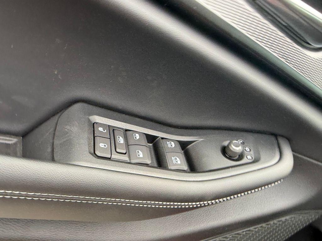 new 2025 Jeep Grand Cherokee car, priced at $34,125