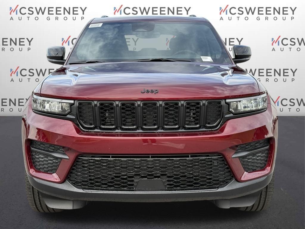 new 2025 Jeep Grand Cherokee car, priced at $34,125