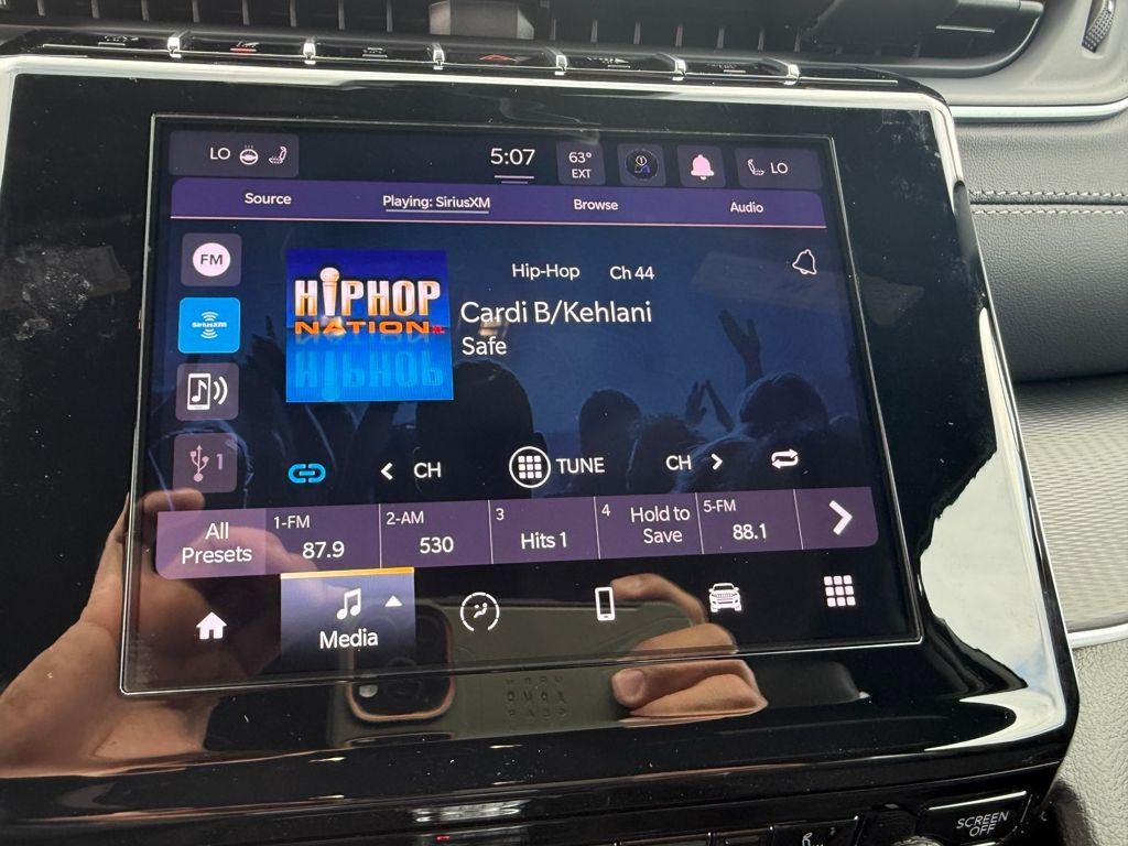 new 2025 Jeep Grand Cherokee car, priced at $34,125