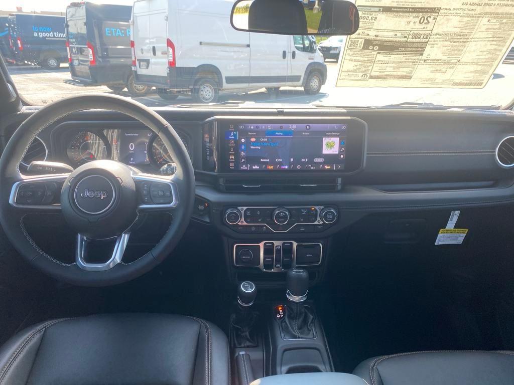 new 2025 Jeep Wrangler car, priced at $52,610