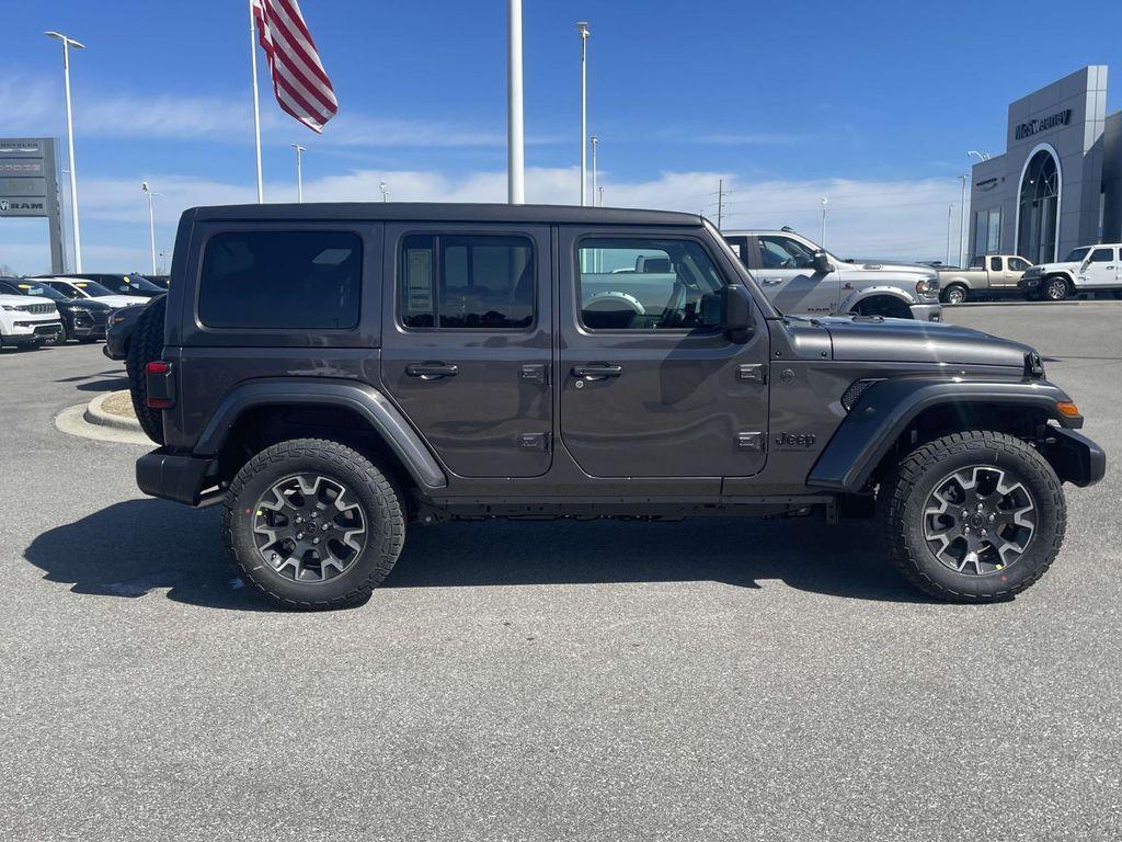 new 2025 Jeep Wrangler car, priced at $51,717