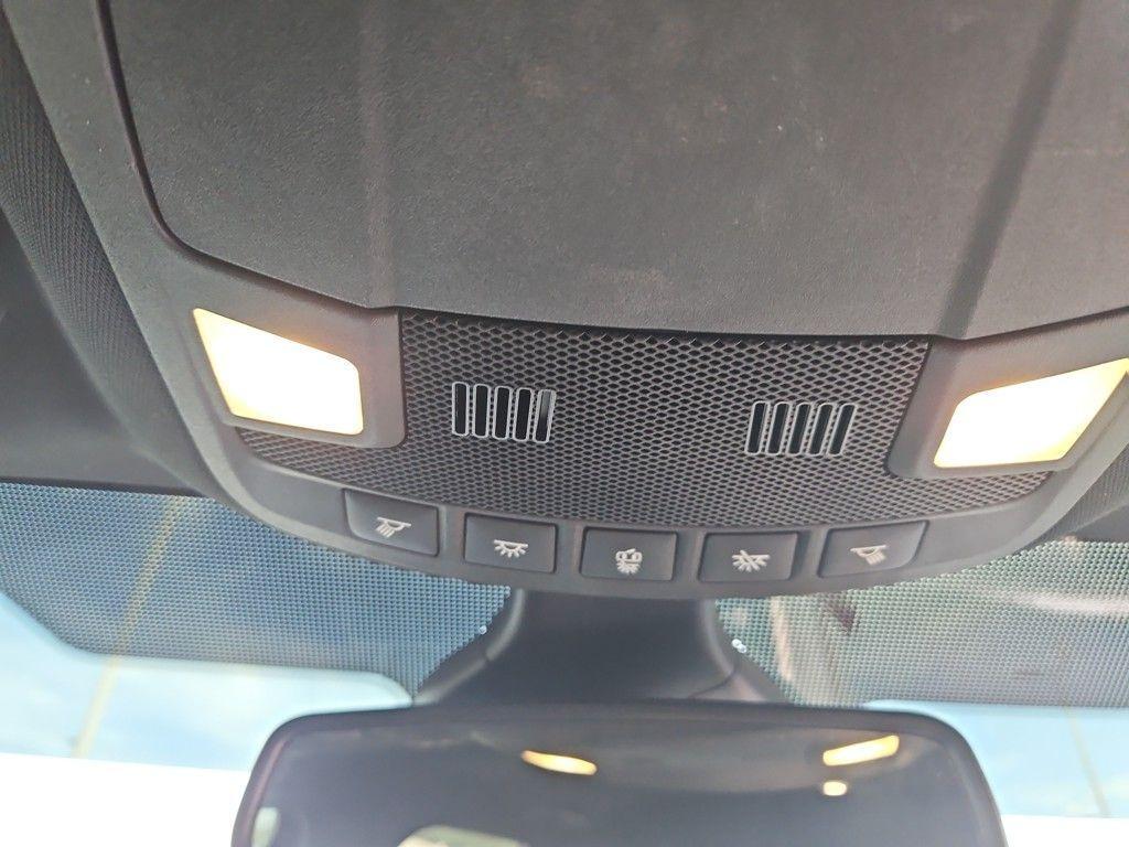 used 2022 Ford Edge car, priced at $27,000