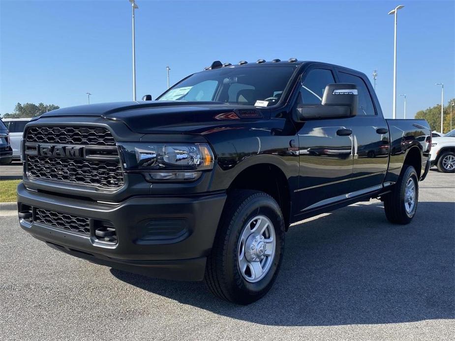 new 2024 Ram 2500 car, priced at $55,385