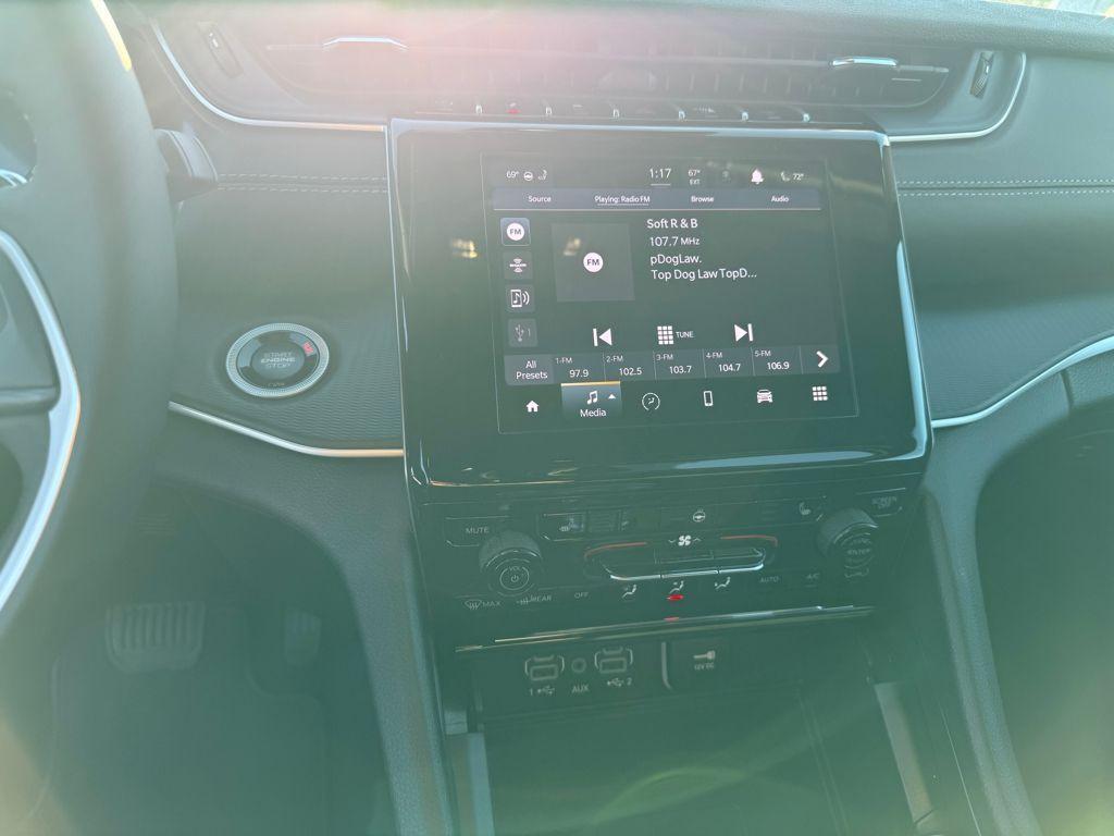 new 2025 Jeep Grand Cherokee car, priced at $32,345