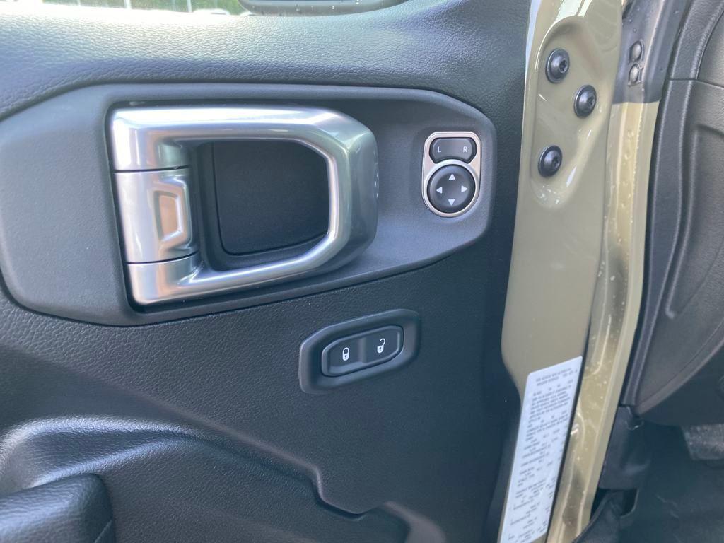 new 2025 Jeep Wrangler car, priced at $59,430