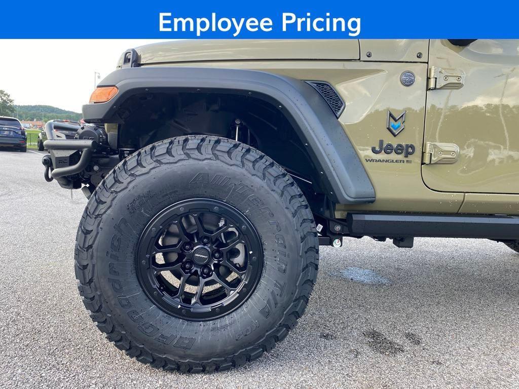new 2025 Jeep Wrangler car, priced at $59,430
