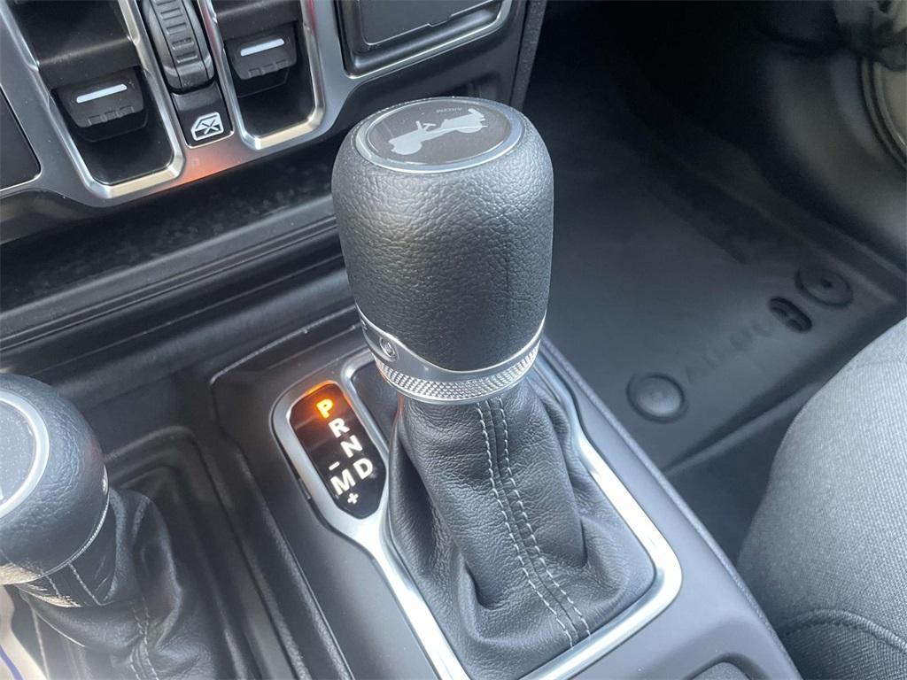 new 2025 Jeep Wrangler car, priced at $43,440