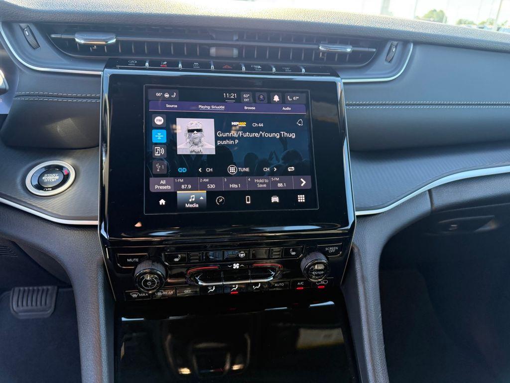 new 2025 Jeep Grand Cherokee car, priced at $32,030