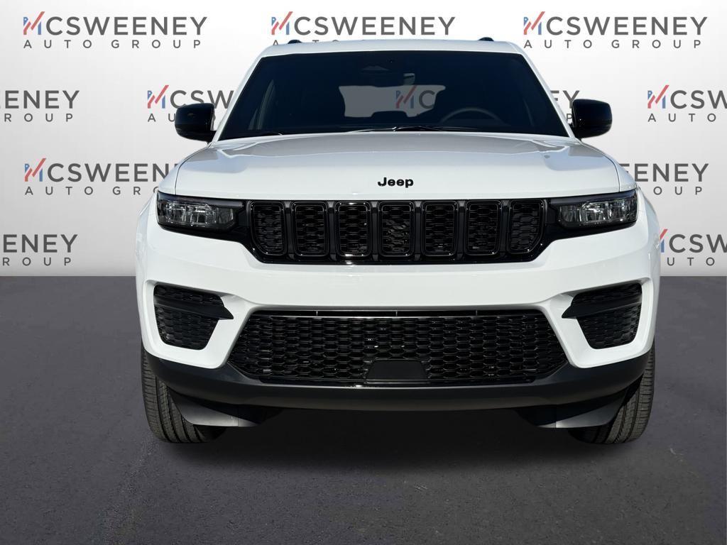 new 2025 Jeep Grand Cherokee car, priced at $32,030