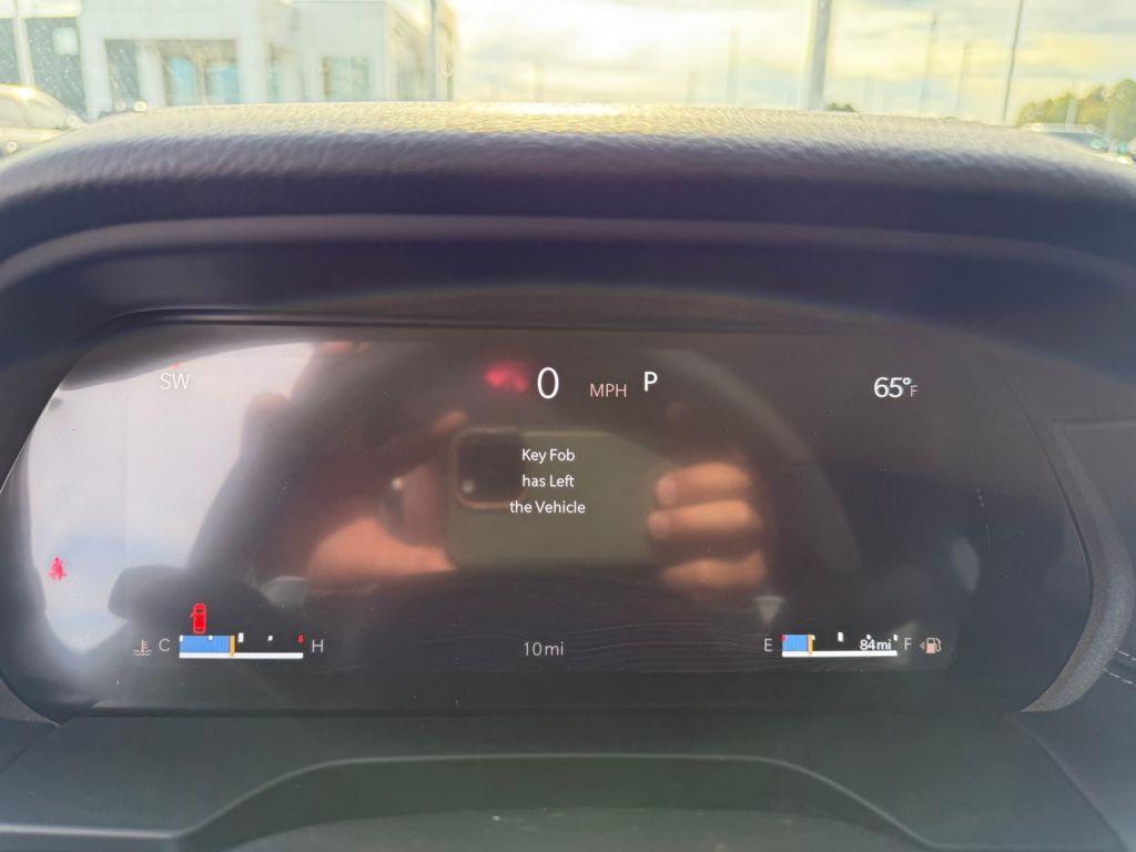 new 2025 Jeep Grand Cherokee car, priced at $34,125