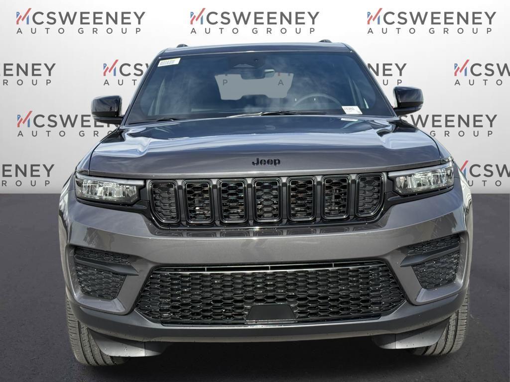new 2025 Jeep Grand Cherokee car, priced at $34,125