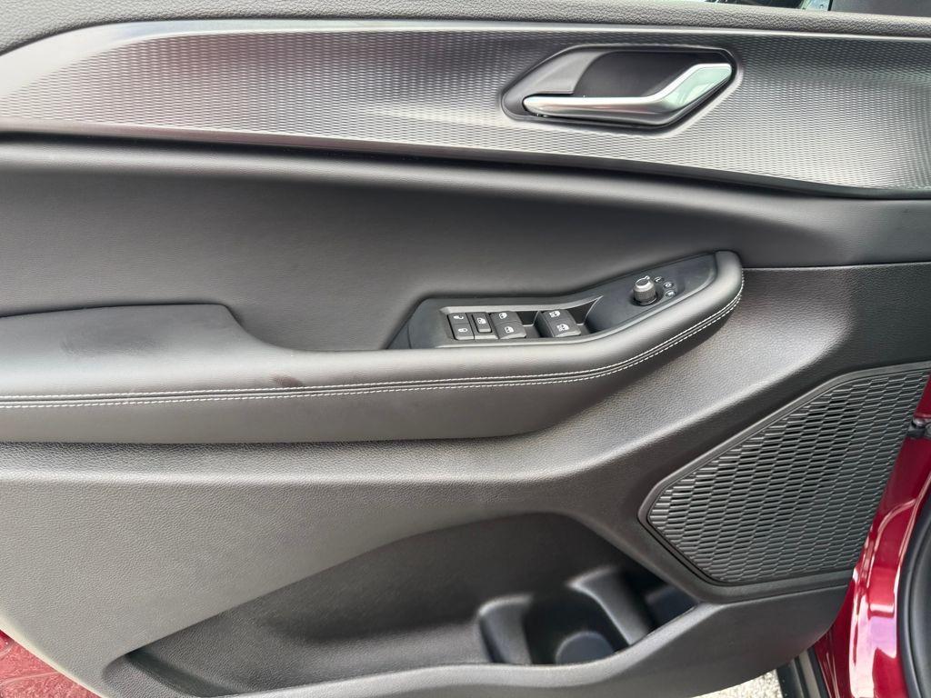 new 2025 Jeep Grand Cherokee L car, priced at $35,875