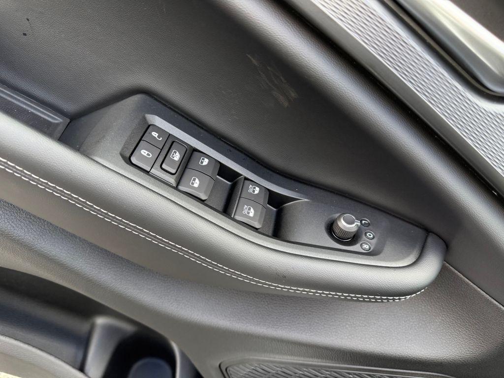 new 2025 Jeep Grand Cherokee car, priced at $32,625