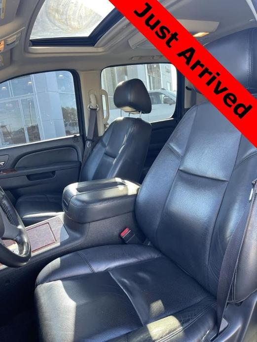 used 2013 Chevrolet Suburban car, priced at $15,115