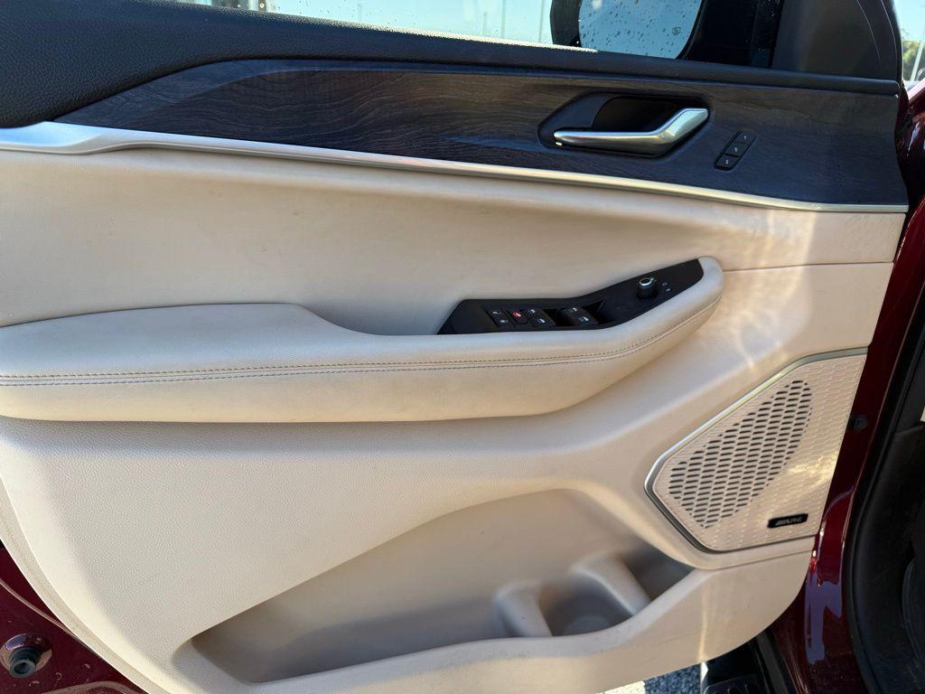 used 2021 Jeep Grand Cherokee L car, priced at $26,988