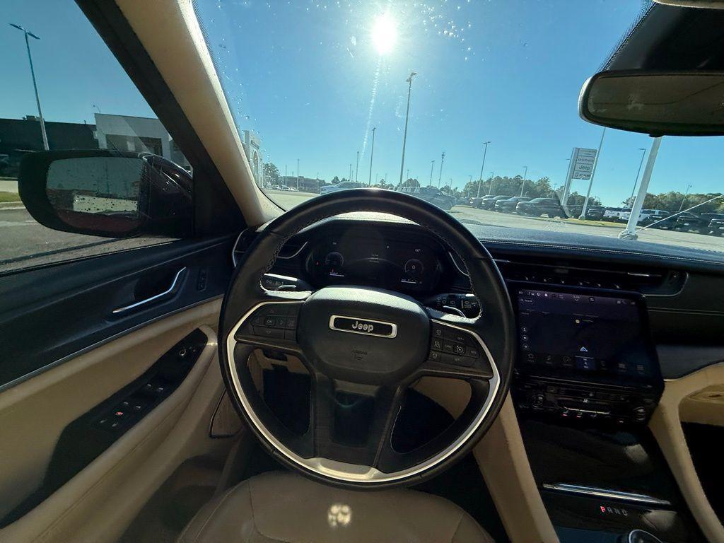 used 2021 Jeep Grand Cherokee L car, priced at $26,988