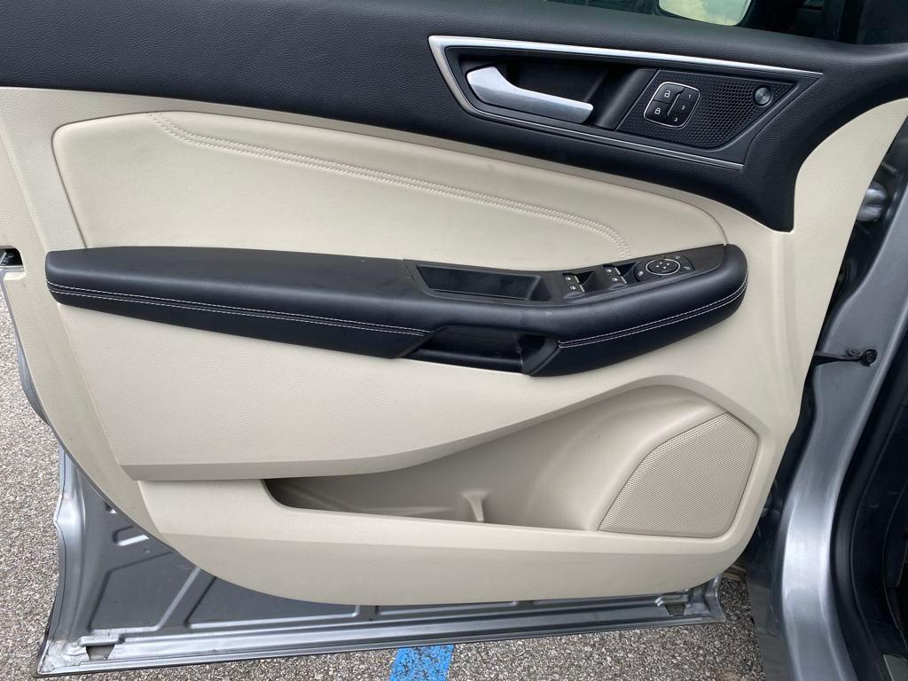 used 2021 Ford Edge car, priced at $20,500