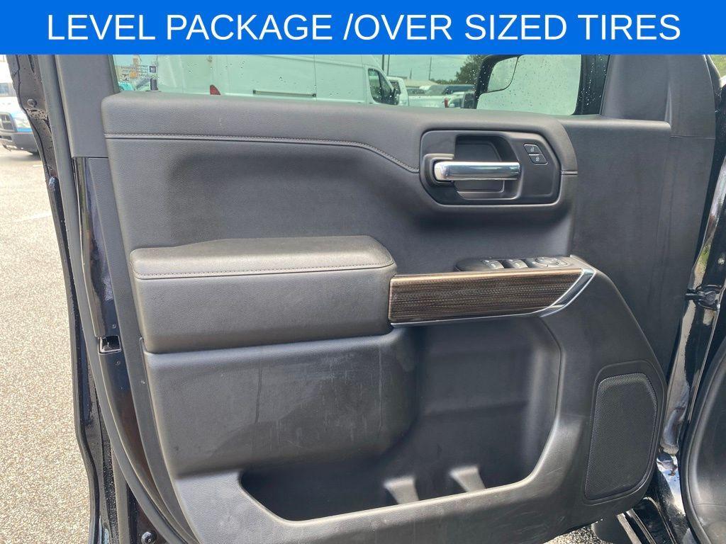 used 2022 Chevrolet Silverado 1500 Limited car, priced at $44,000