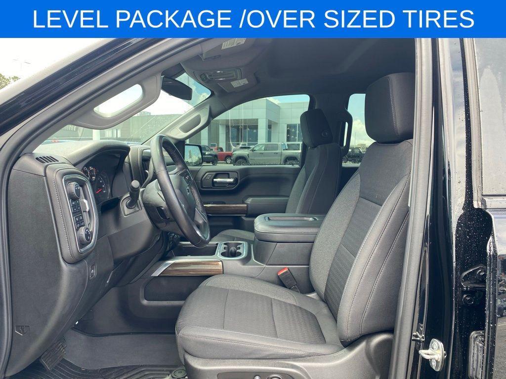 used 2022 Chevrolet Silverado 1500 Limited car, priced at $44,000