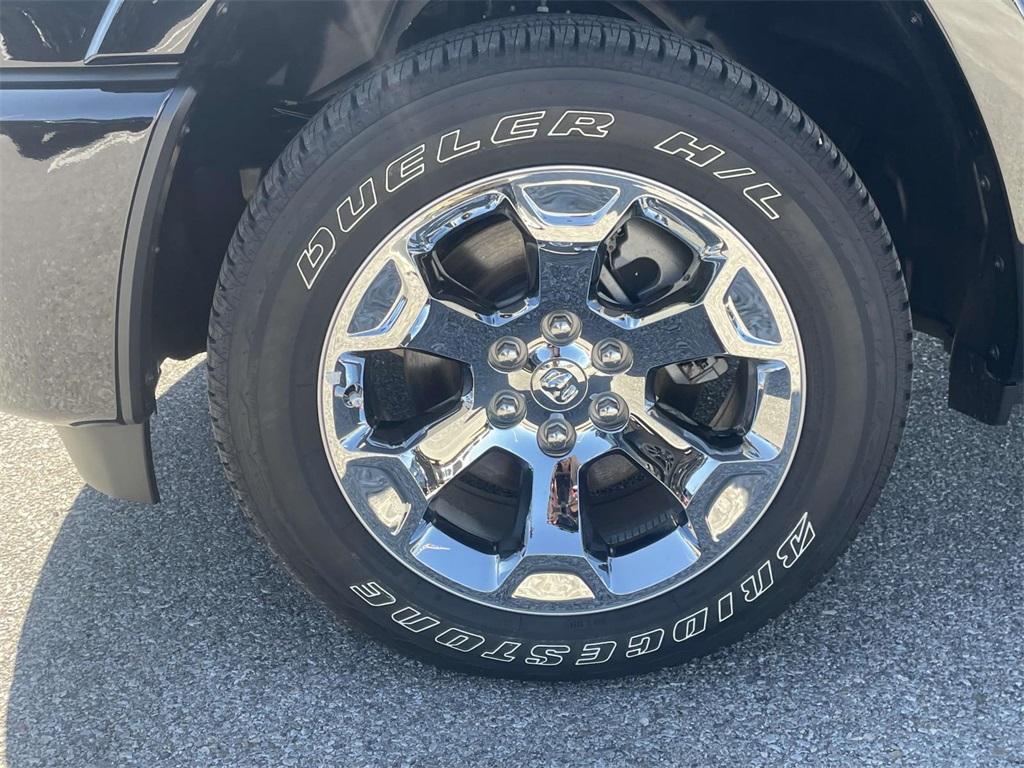new 2025 Ram 1500 car, priced at $48,270