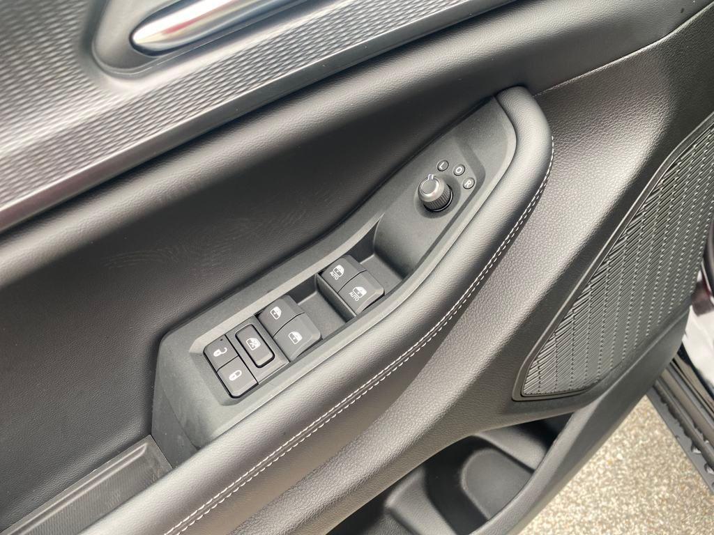 new 2025 Jeep Grand Cherokee L car, priced at $31,875