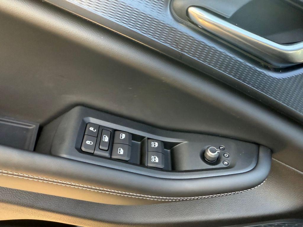 new 2025 Jeep Grand Cherokee car, priced at $30,845