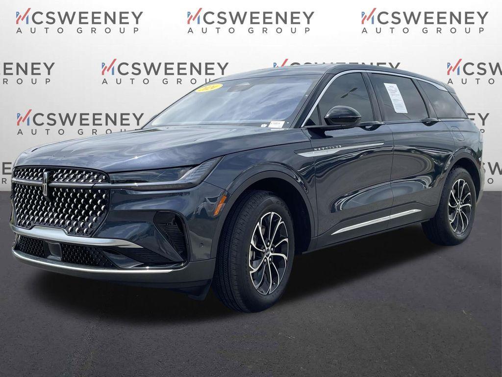 used 2024 Lincoln Nautilus car, priced at $47,500